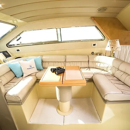 Astypalea Vip Yachting ספינת מלון *