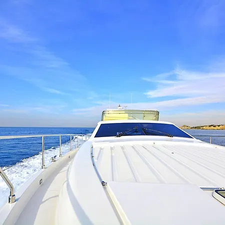 Astypalea Vip Yachting ספינת מלון *